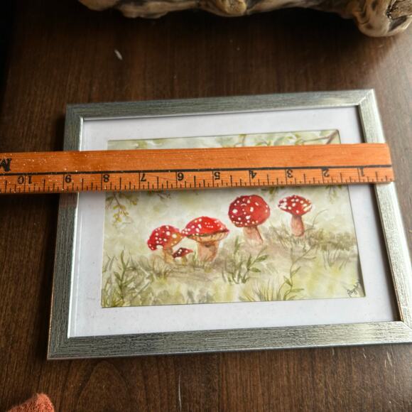 Original Art watercolor painting featuring red and white Fly Agaric mushrooms - Picture 7 of 8